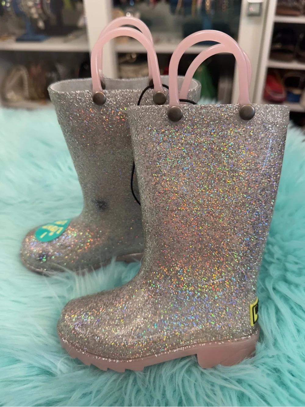 Toddler Girl Light Up Glitter Silver Rose Light Up Rain Boots Sz 6 NEW!  Flawed!